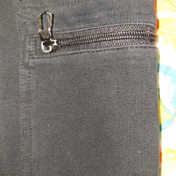 Lauren Ralph Lauren Active pair of ladies Activewear pants in a size medium - Picture 4 of 6